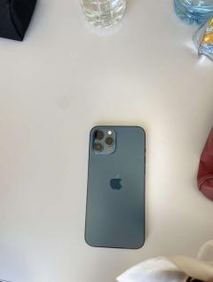 IPhone occasion between individuals
