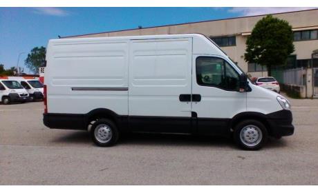 Service avec fourgon 71 entre particuliers