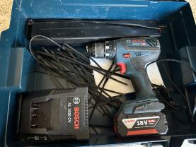 Location : perceuse Location : perceuse