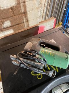 Location : scie sauteuse Location : scie sauteuse