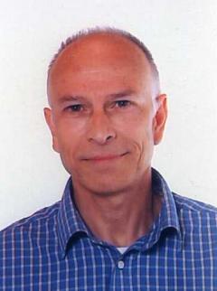 Location : television Location : television