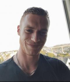 Service : multi services Service : multi services