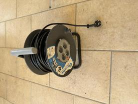 Location : autre Location : autre