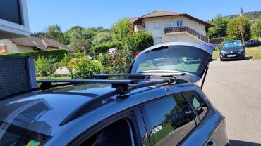 Location : barres de toit Location : barres de toit