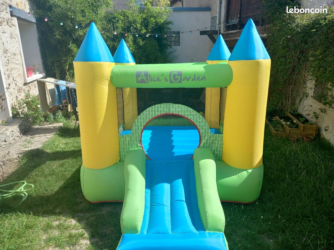 Location chateau gonflable 92 entre particuliers