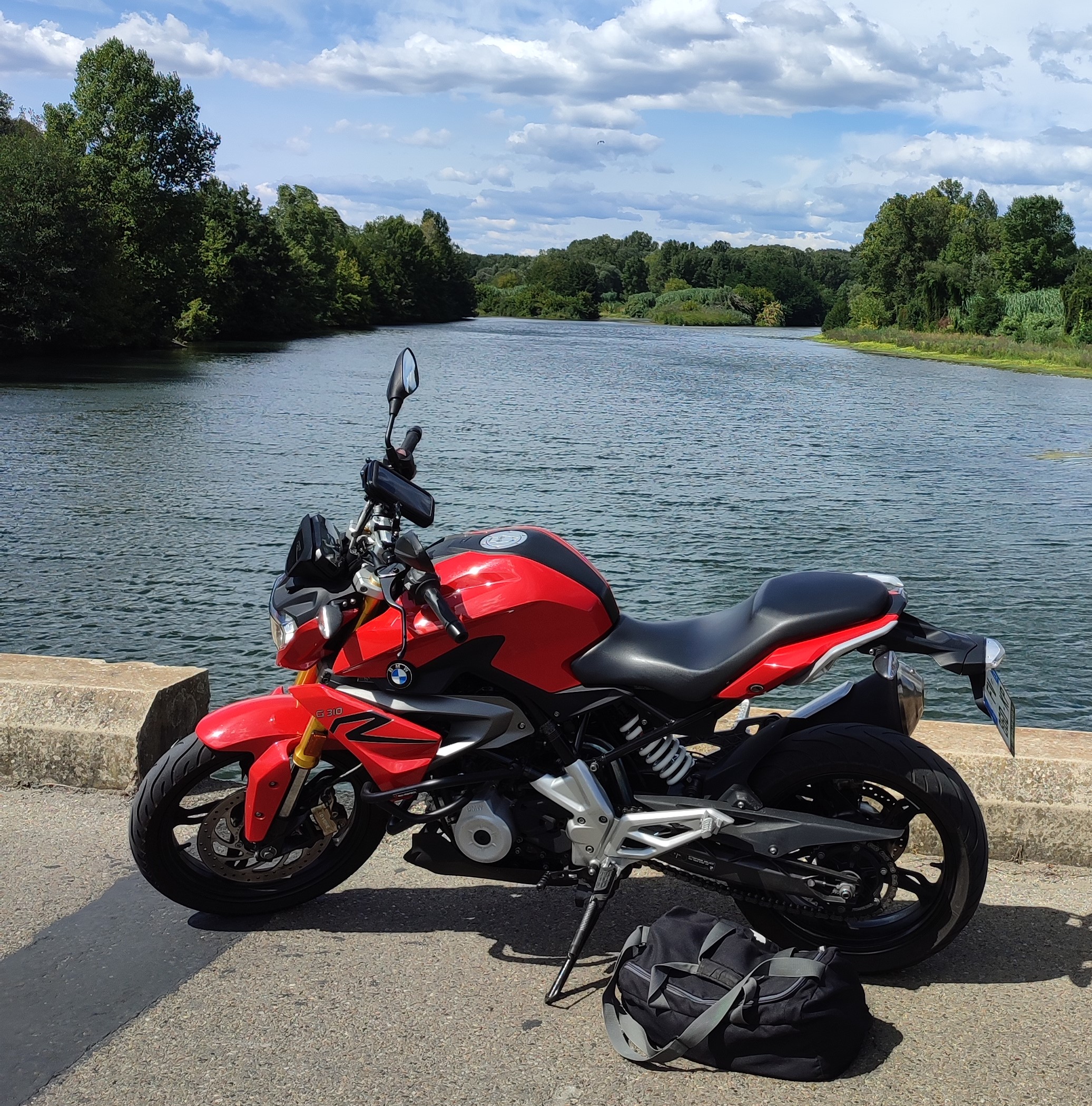 Location moto 07 entre particuliers