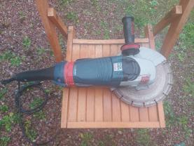 Location : meuleuse Location : meuleuse