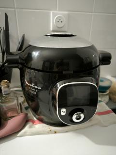 Location : robot multifonctions Location : robot multifonctions