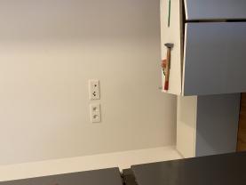 Service : pose de cuisine Service : pose de cuisine