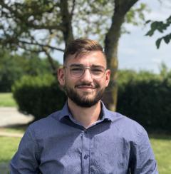 Location : minibus Location : minibus