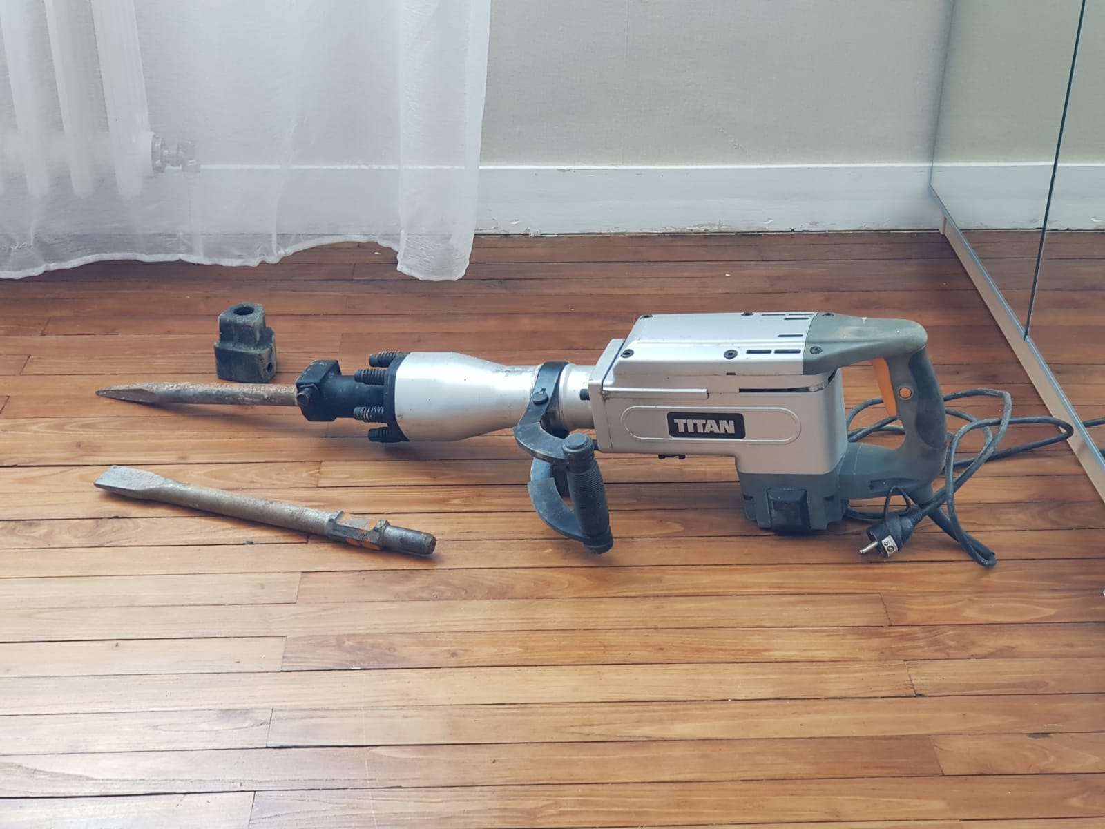 Location marteau piqueur 49 entre particuliers