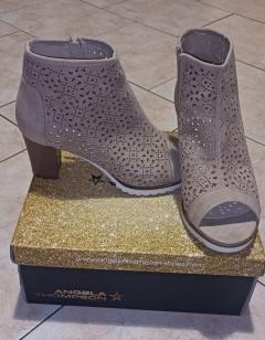 Louer ces chaussures
