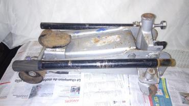 Location : cric Location : cric