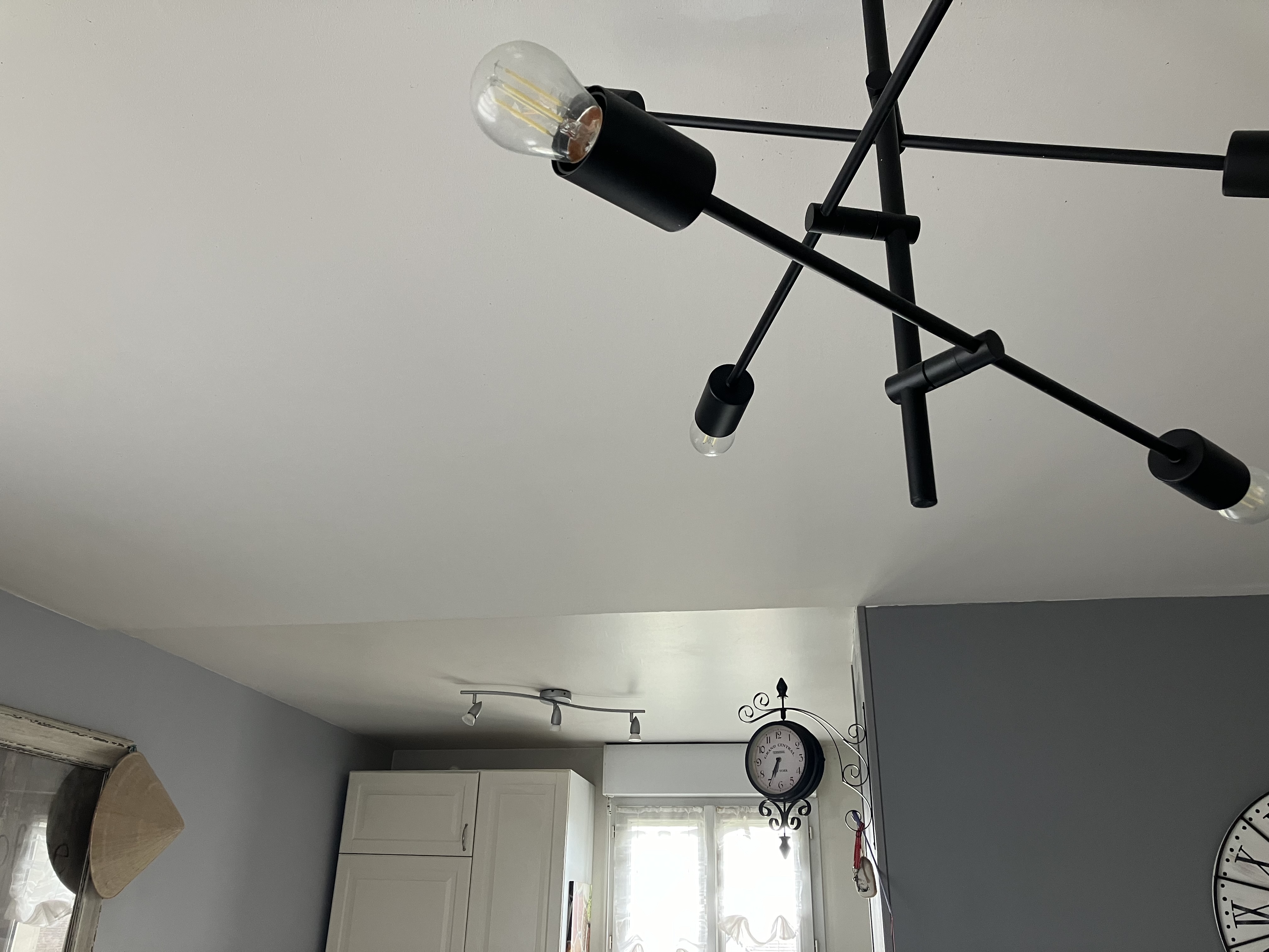 Service peintre 95 entre particuliers
