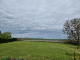 Service : tonte de pelouse Service : tonte de pelouse