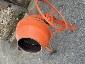 Location : betonniere Location : betonniere