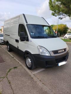 Location : fourgon Location : fourgon