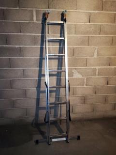 Location : echelle Location : echelle