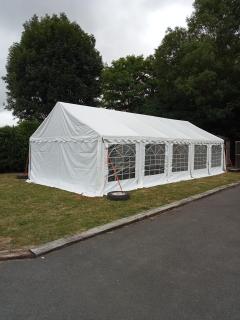 Location : tente reception Location : tente reception