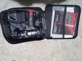 Location : visseuse Location : visseuse