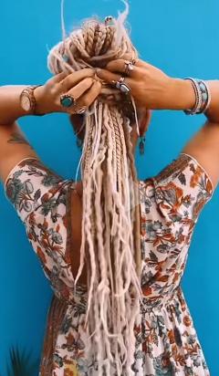 Service : coiffure extension Service : coiffure extension