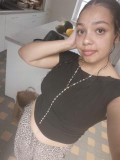 Service : babysitter Service : babysitter