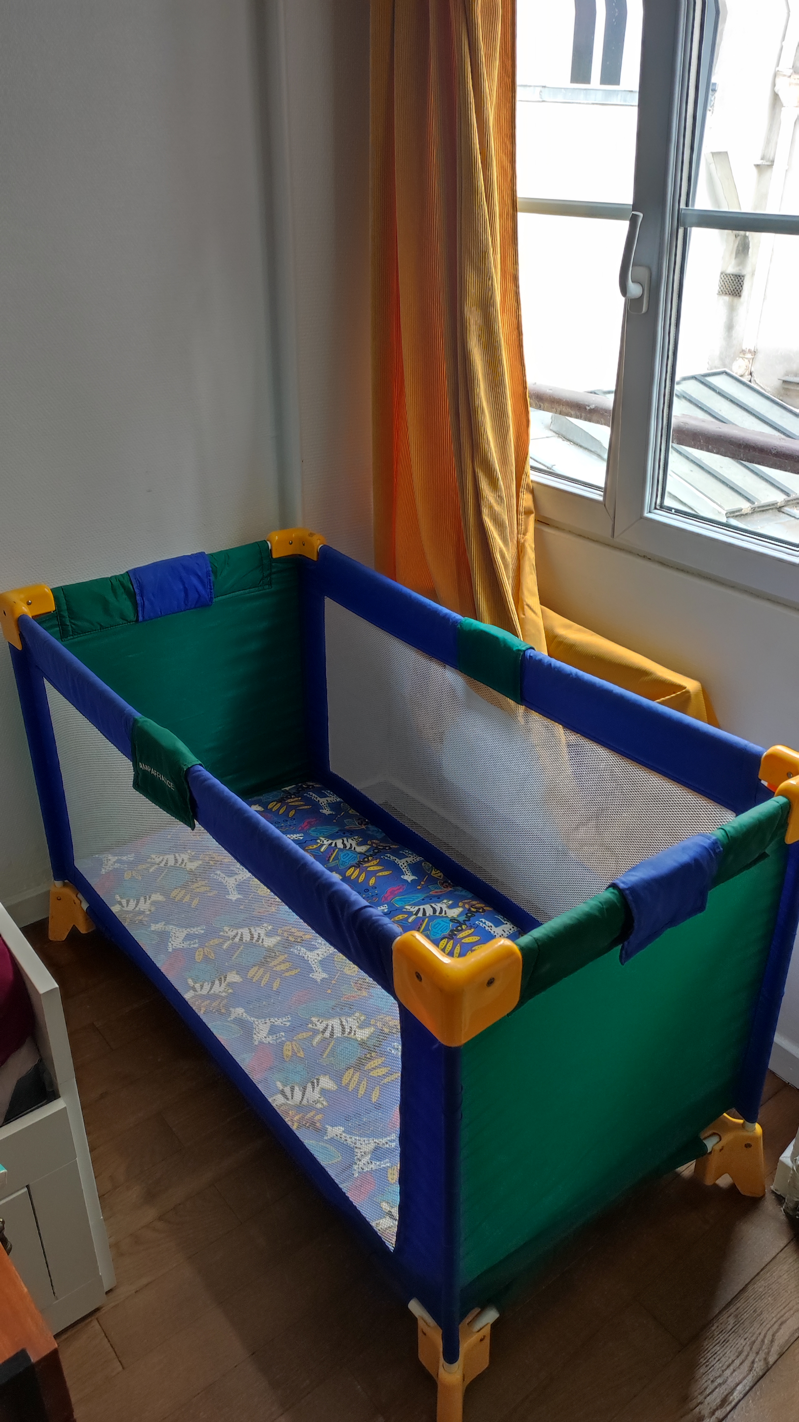 Location lit parapluie 75 entre particuliers