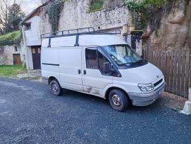 Location : fourgon Location : fourgon