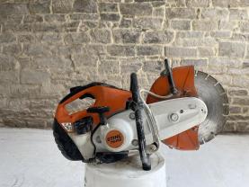 Location : disqueuse Location : disqueuse