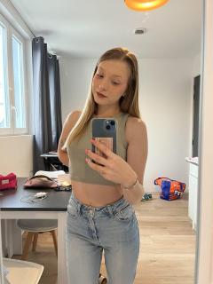 Service : babysitter Service : babysitter