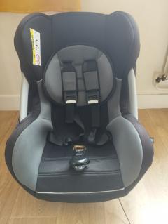 Location : autre Location : autre