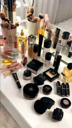 Service : maquillage Service : maquillage