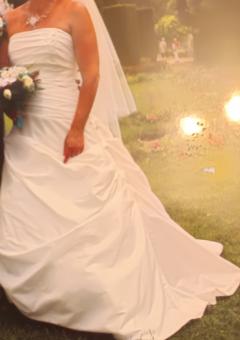 Location : robe de mariee Location : robe de mariee