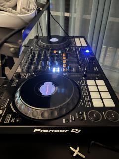 Location table de mixage entre particuliers