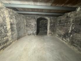 Location : stockage en cave Location : stockage en cave