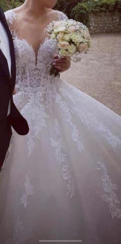 Location : robe de mariee Location : robe de mariee