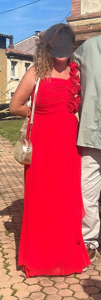 Location robe de soiree 40 entre particuliers