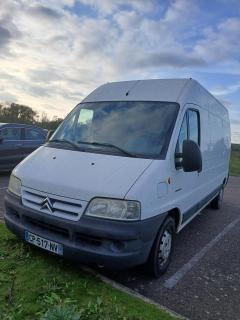 Location : fourgon Location : fourgon