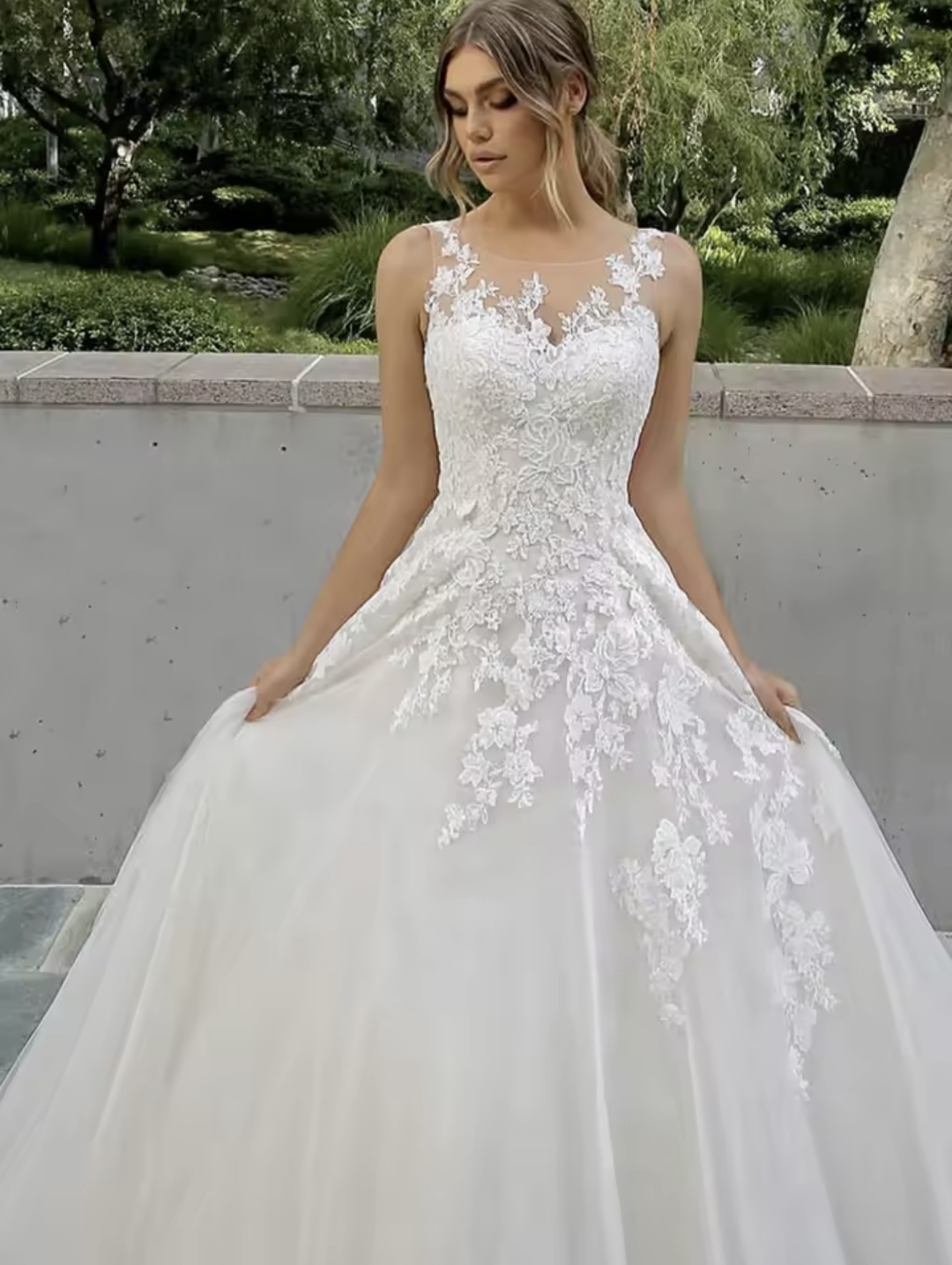 Location robe de mariee 14 entre particuliers