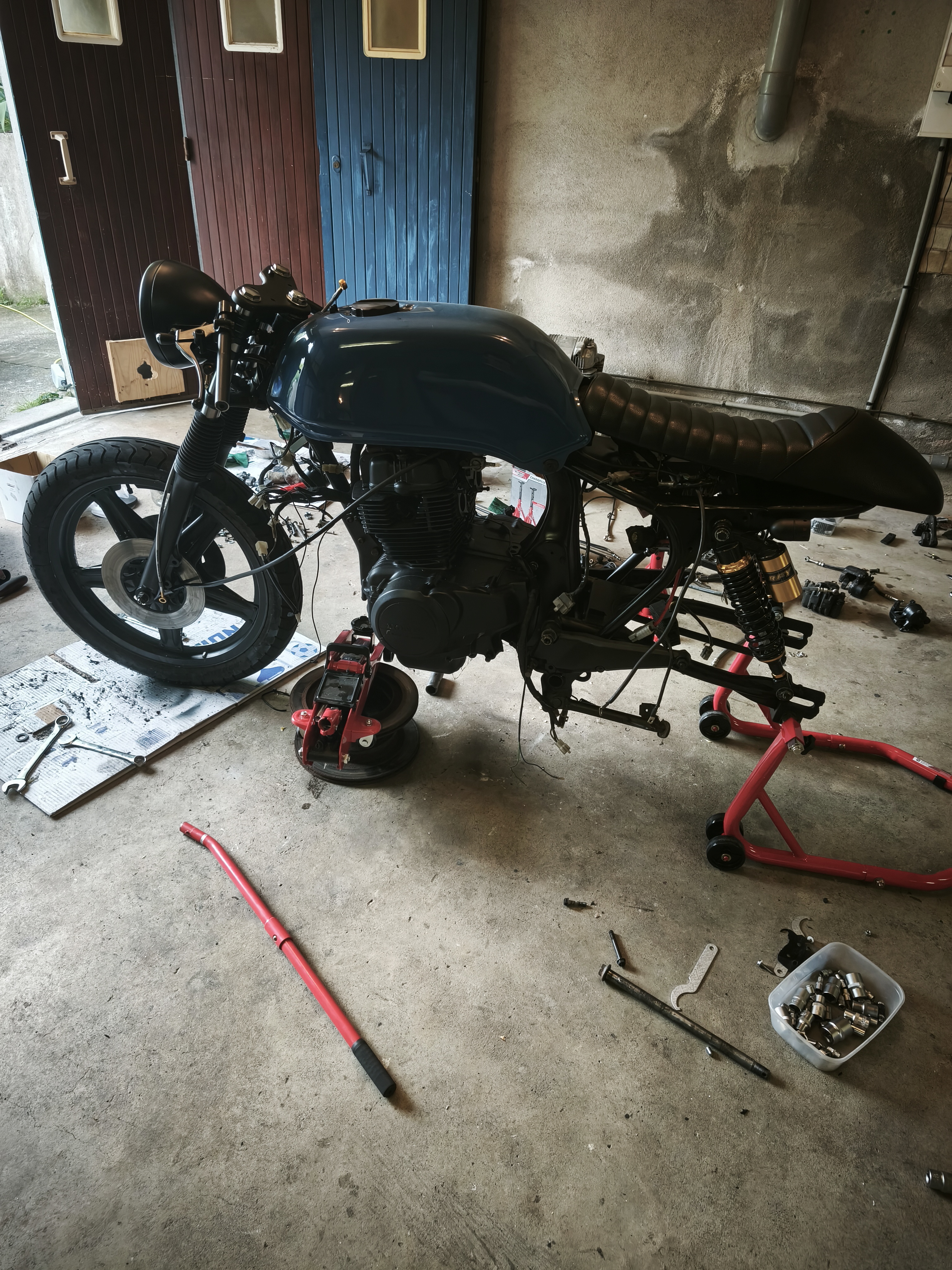 Service reparation moto 85 entre particuliers