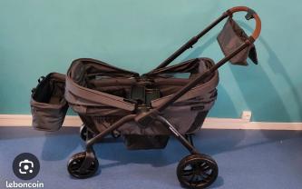 Location : poussette Location : poussette