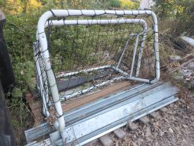 Location : autre Location : autre