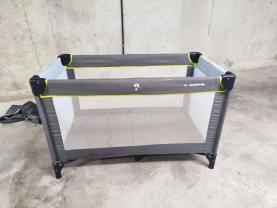 Location : lit parapluie Location : lit parapluie