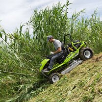 Service : debroussaillage Service : debroussaillage