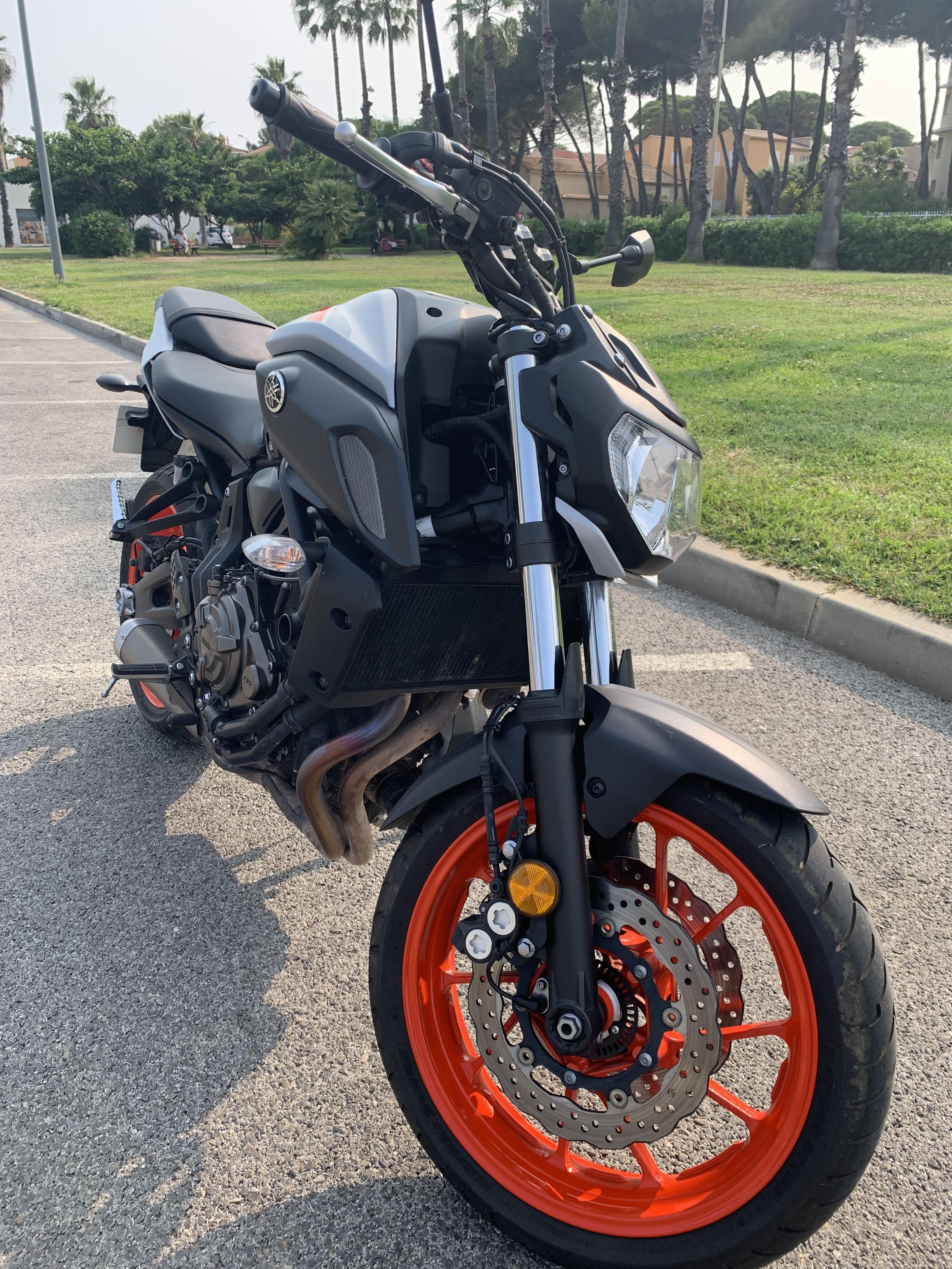 Location moto 83 entre particuliers