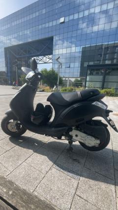 Location : scooter Location : scooter