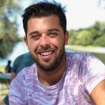 Service : aide aux courses Service : aide aux courses