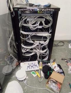 Service : electricien Service : electricien