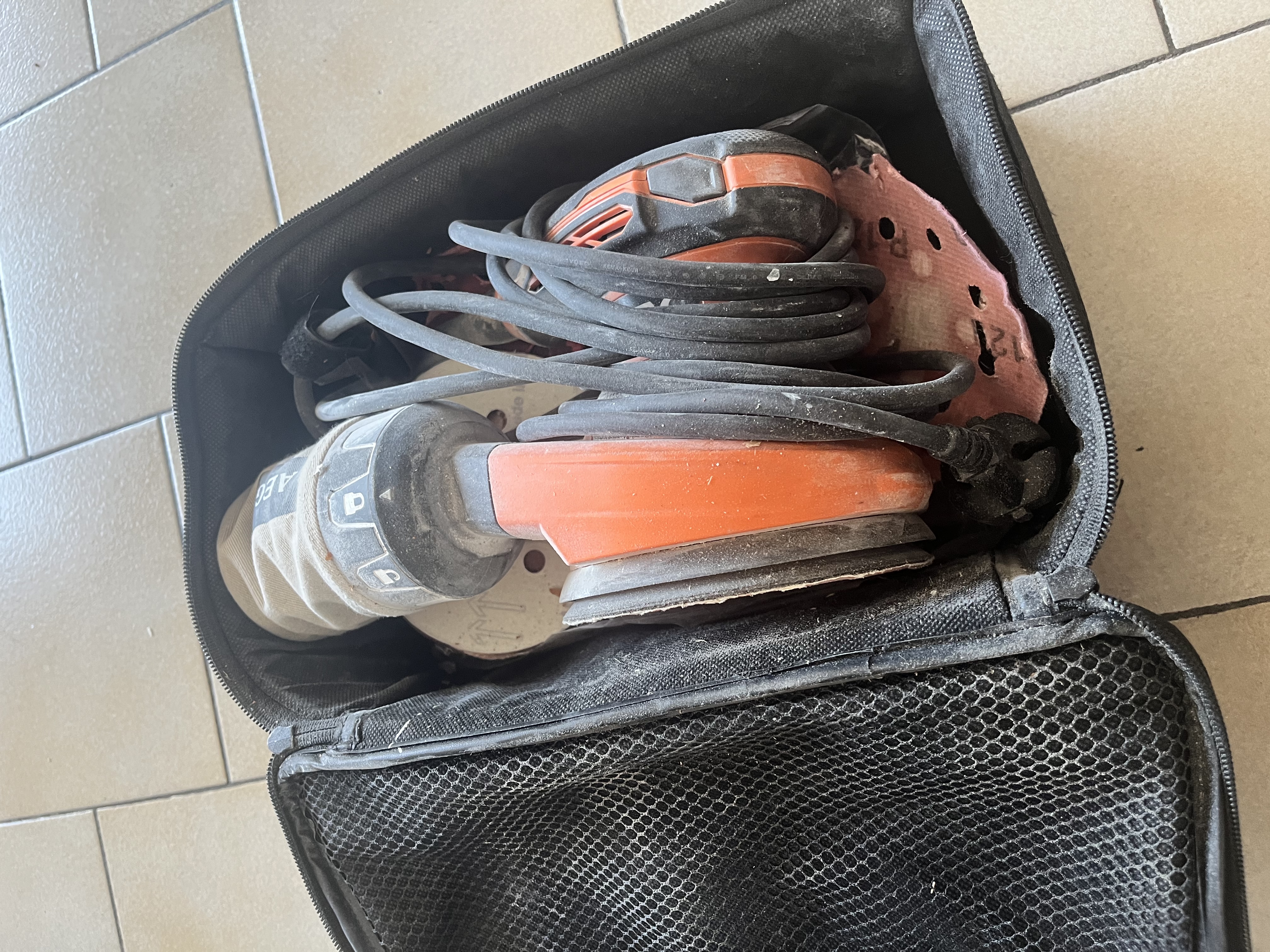 Location ponceuse 83 entre particuliers