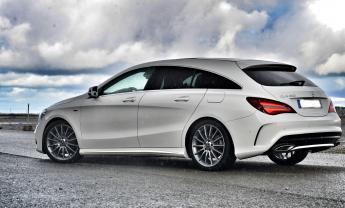 Location : avec chauffeur Location : avec chauffeur